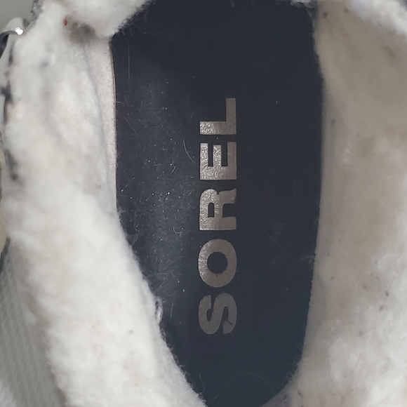 Sorel Out N About Waterproof Lace Up Boots Gray Suede Women 9.5 - Picture 8 of 10